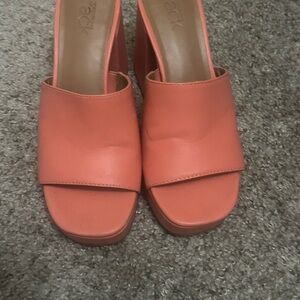 Women’s Coral Slide Sandals